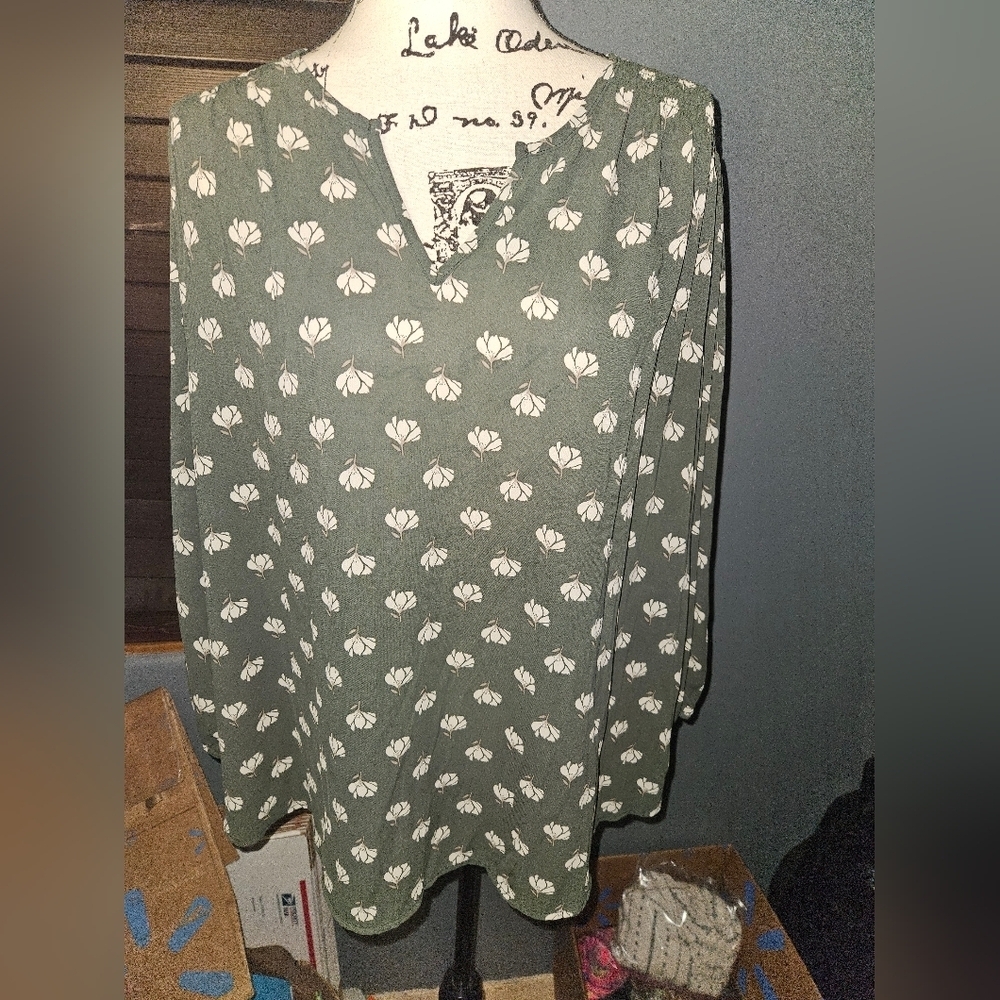 Fun2fun Long Sleeve BlousenSize 2x